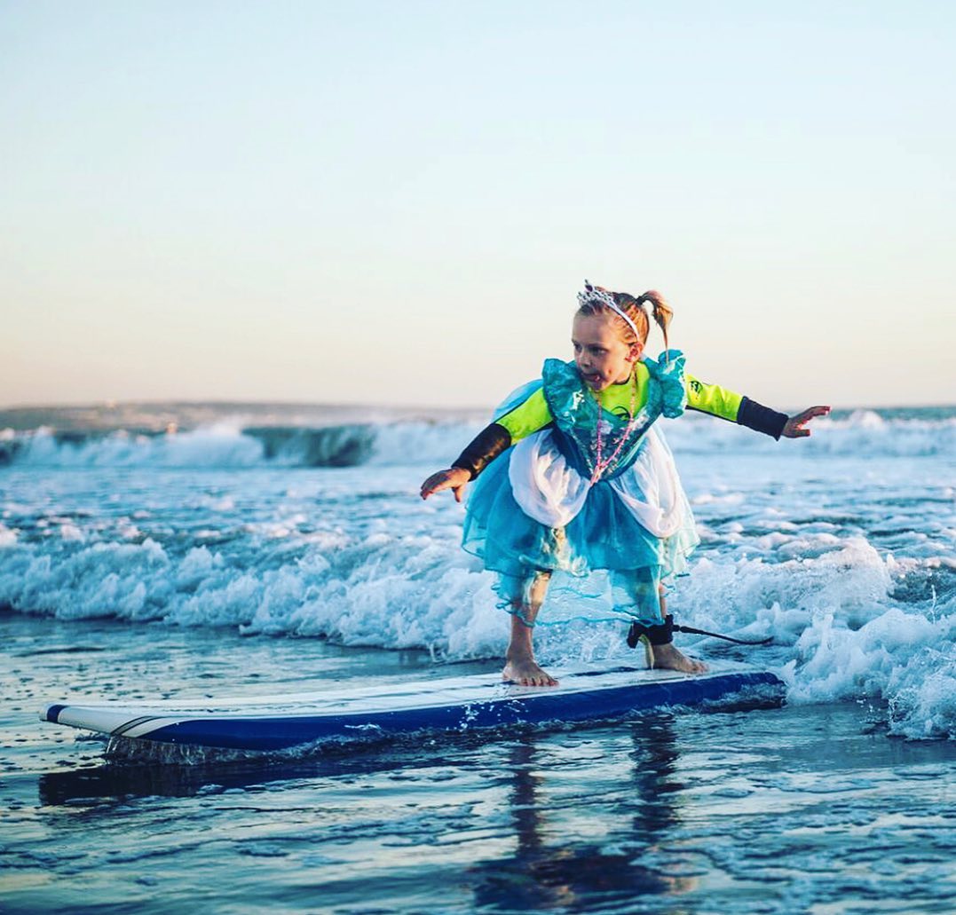 URT SPOOK Halloween Costume Contest // Sunday October 30