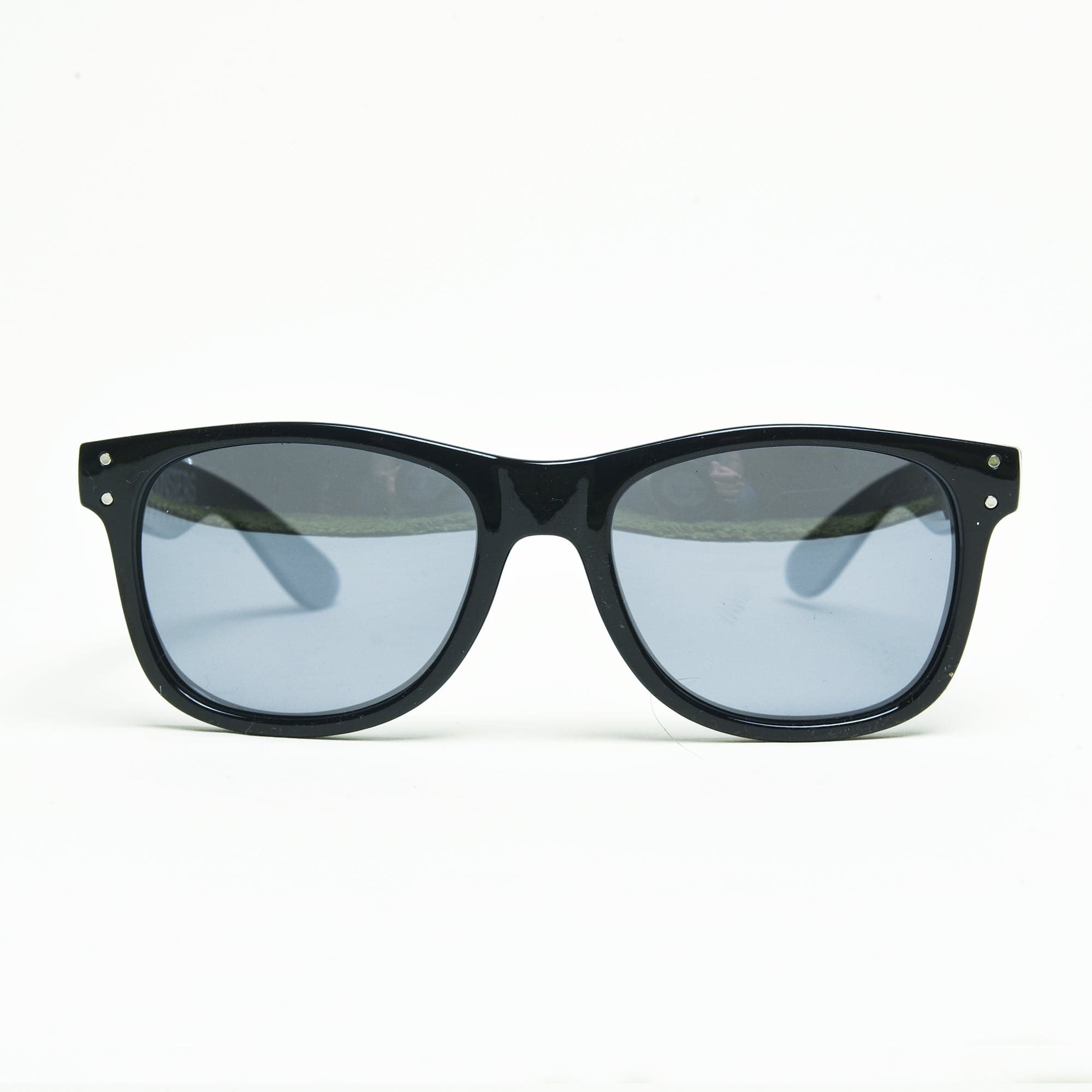 See Monster Polarized Shades // Metallic Black